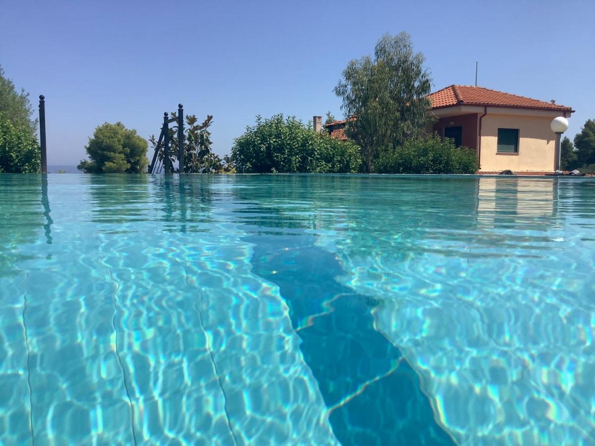Amazing Villa With Views Sea In Paliouri Exterior foto